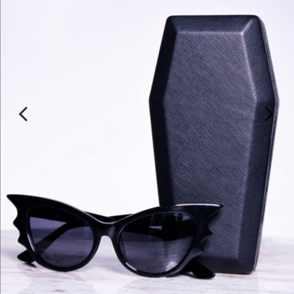 The Vamp Batwing Sunglasses by La Femme En Noir.